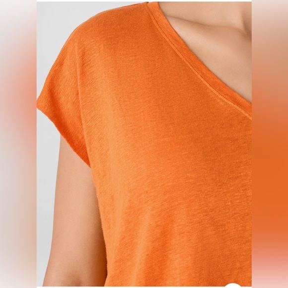 Eileen Fisher Organic Linen Jersey V-neck Tee in Red Boxy Fit Basic Length,Large - Picture 13 of 15